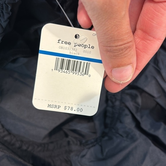 Free People poof goes my heart ruffle bodysuit  nwt - Picture 7 of 7